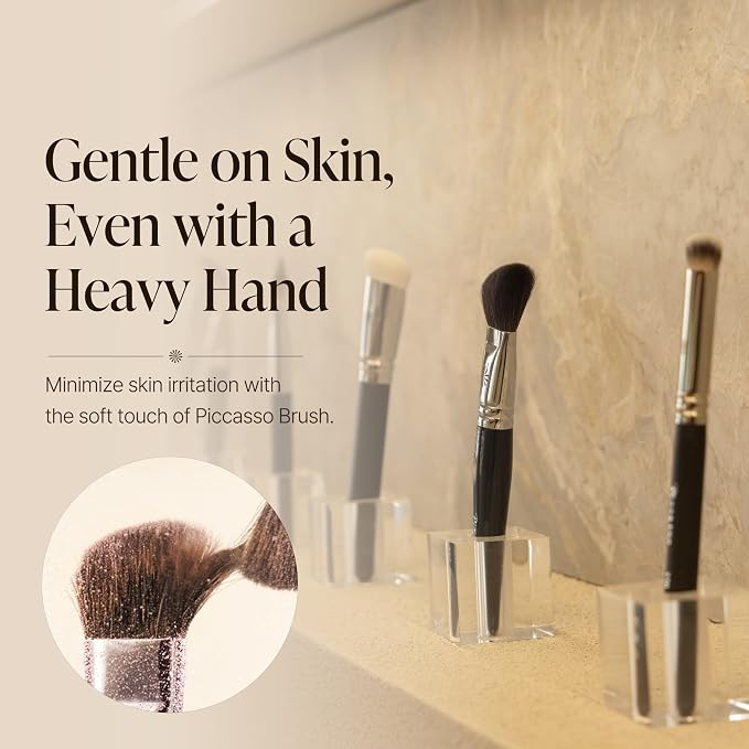 Soft bristles for sheer, natural glow