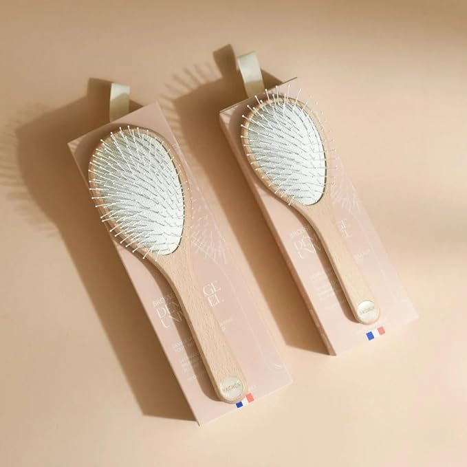 Universal Detangling Hairbrush