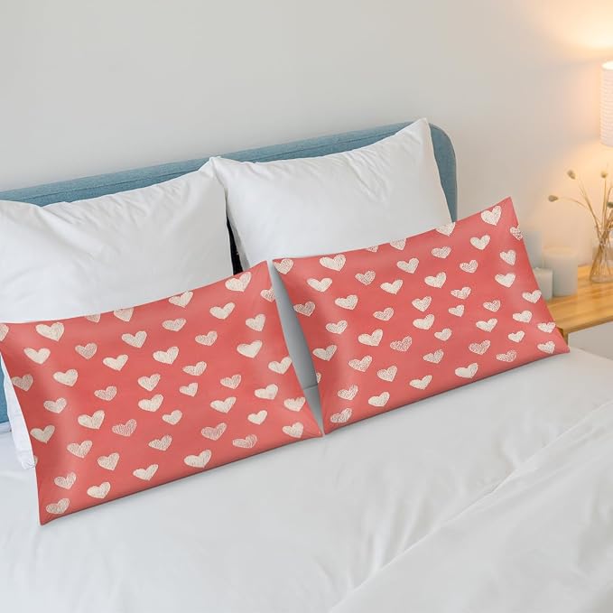 Small Hearts Pattern