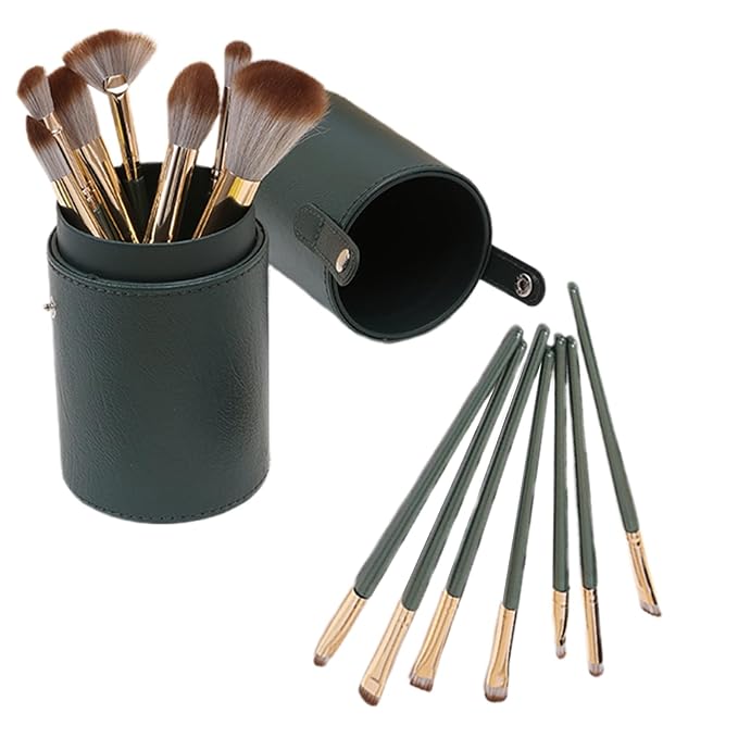 14 Green Brushes + Bucket