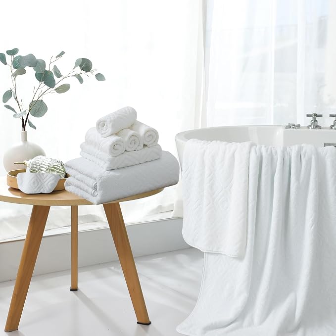 Geometric-white
