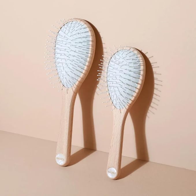 Universal Detangling Hairbrush