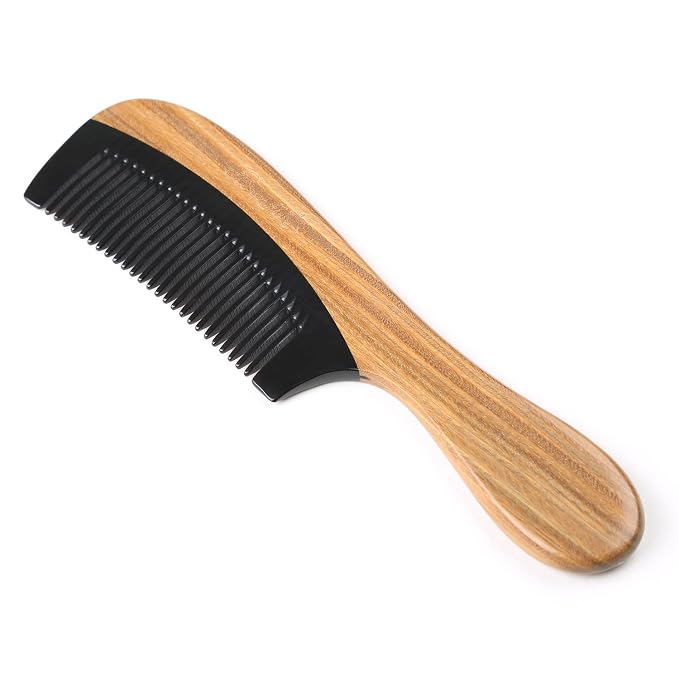 Fine Tooth & Sandlewood Handle