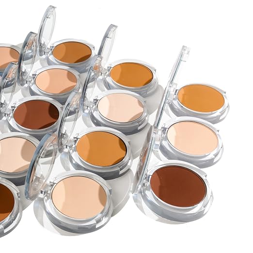 Golden Medium/MN5 - medium skin with neutral undertones