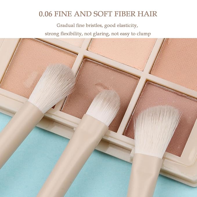 Brown - Eyeshadow Brush