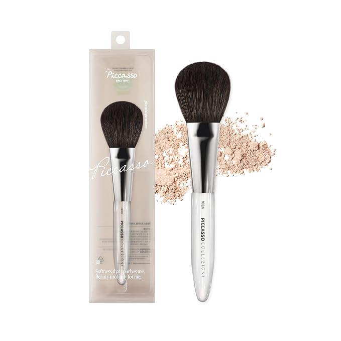 Affordable, smooth powder brush