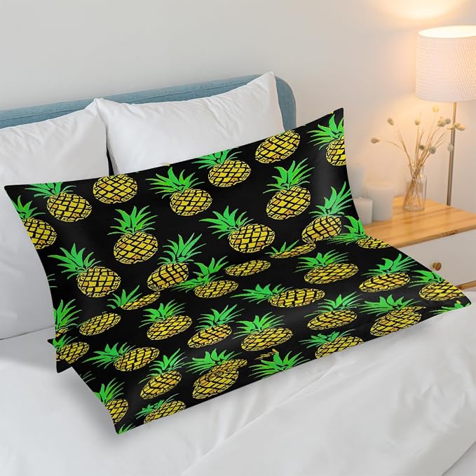 Pineapples Pattern
