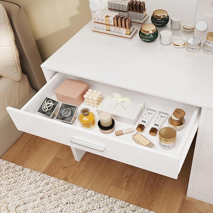 White 4 Drawers Vanity