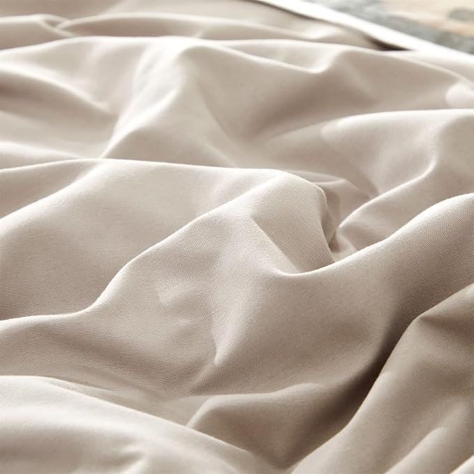 Light Khaki