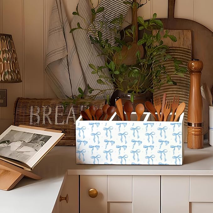 02-Blue Bow Pen Holder(1)