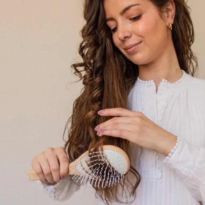 Universal Detangling Hairbrush