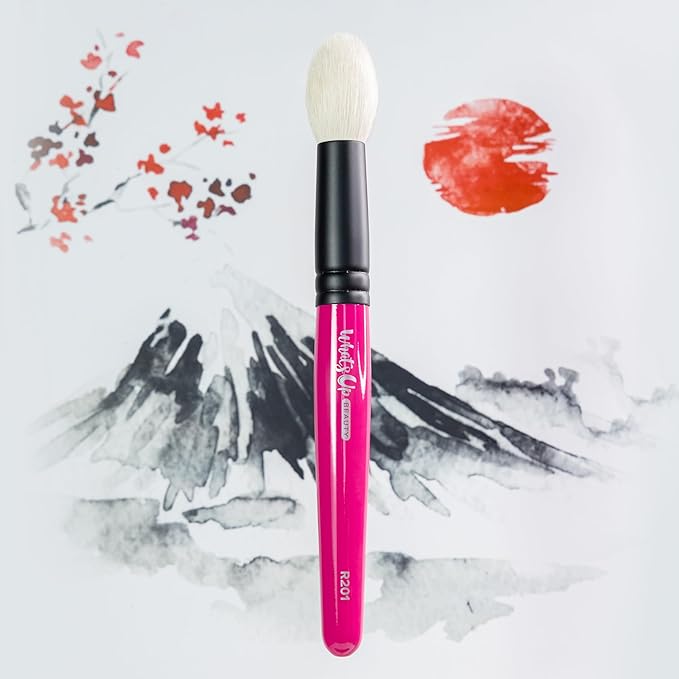 R201 Highlighter Brush