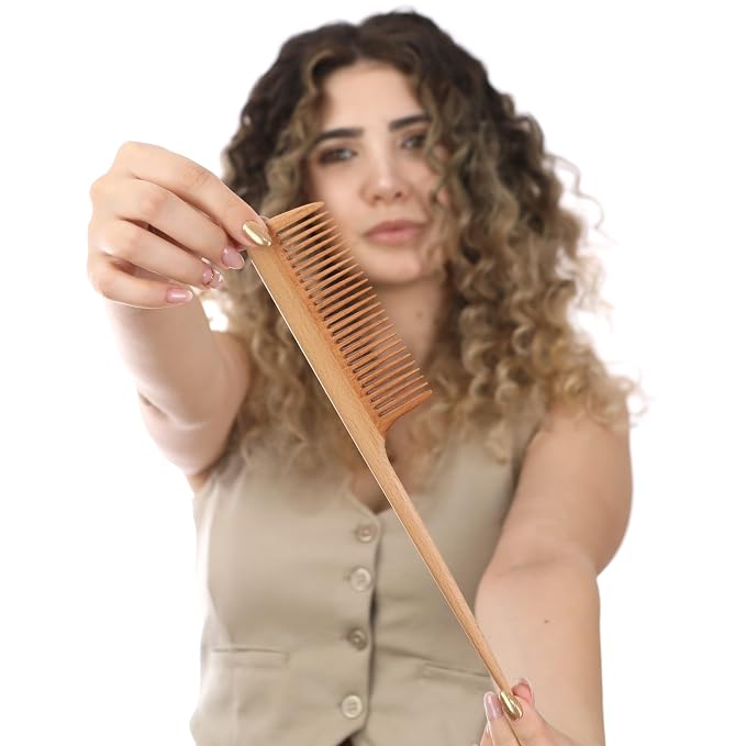Fine Tooth Tail Comb