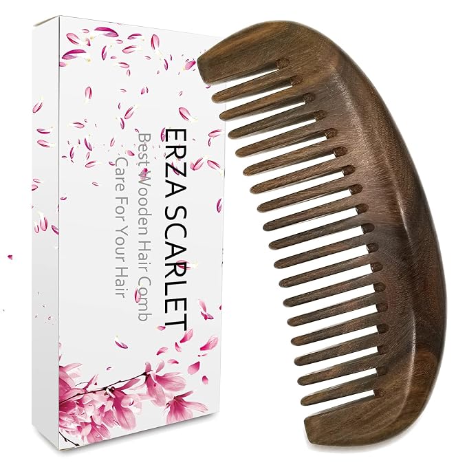 Moon Wide Tooth Comb Paraguay Green Sandalwood