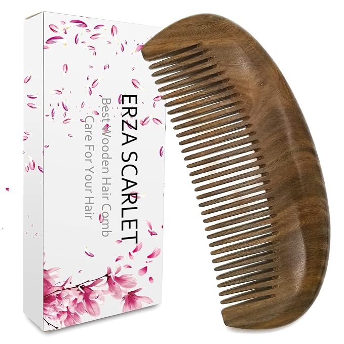 Moon Fine Tooth Comb Paraguay Green Sandalwood