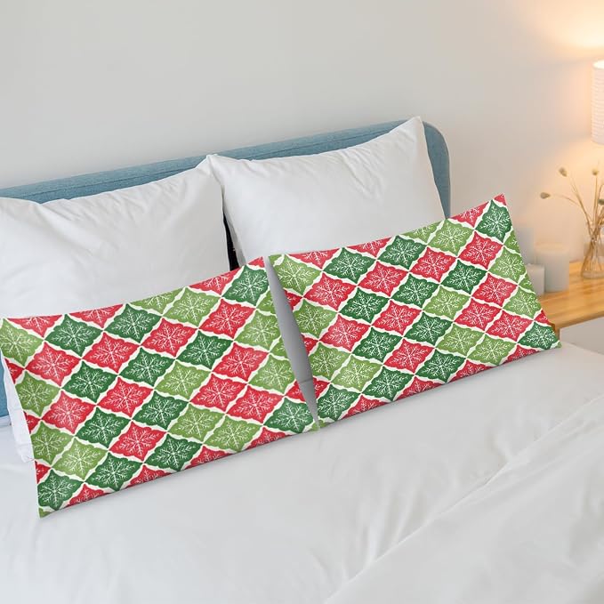 Red Green Snowflakes Retro