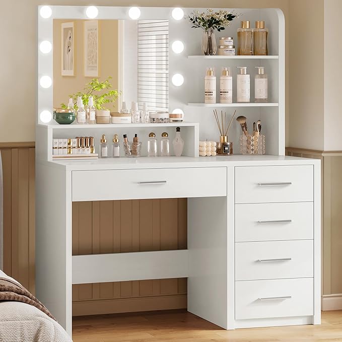 White 5 Drawers