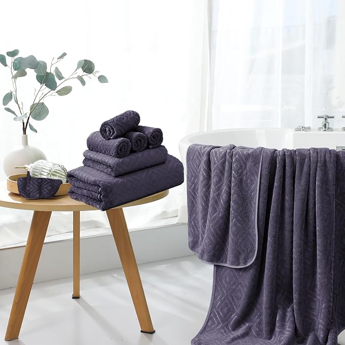 Geometric-plum