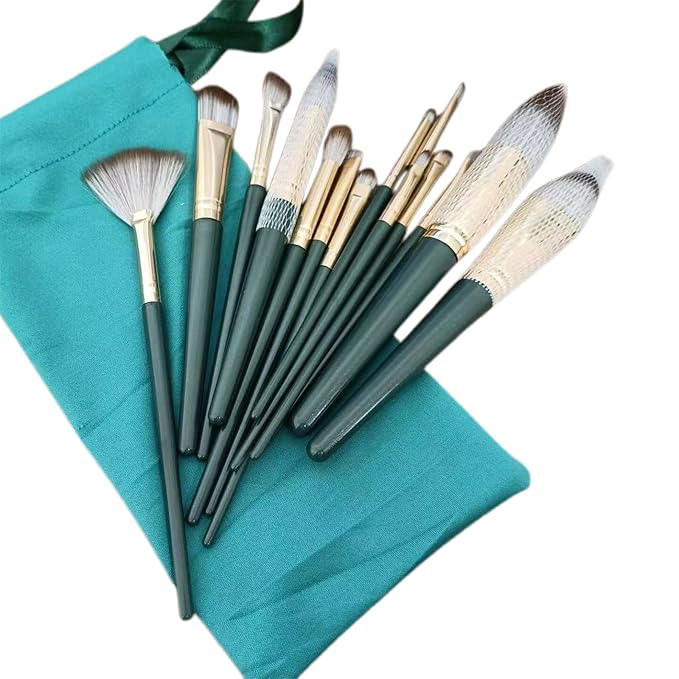 14 Green Brushes + Cloth Bag