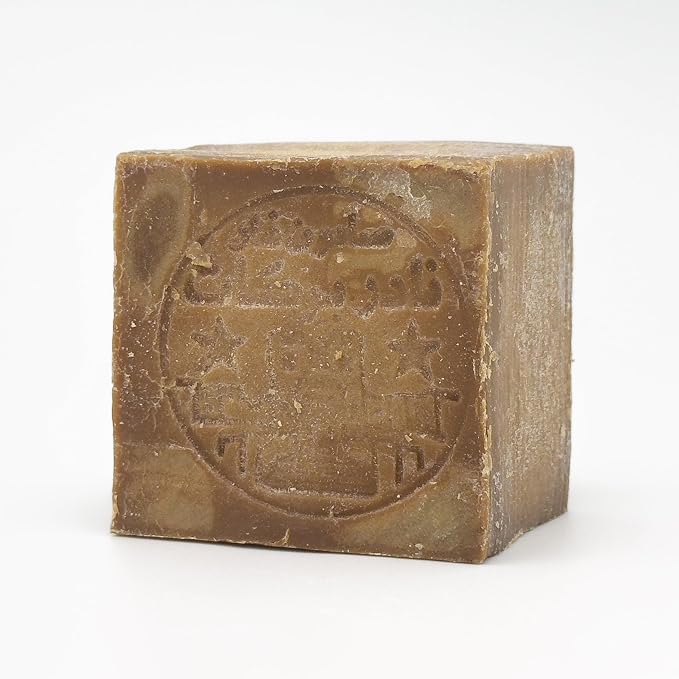 %16 Laurel Oil
