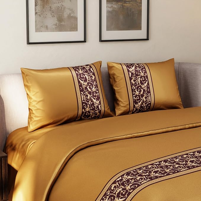 Versailles Grandeur of the Sun King Gold