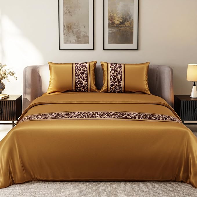 Versailles Grandeur of the Sun King Gold
