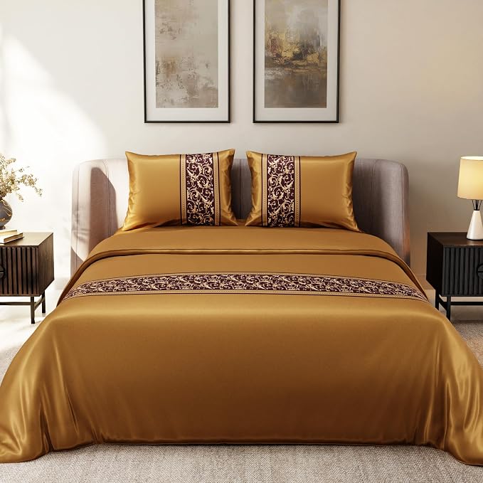 Versailles Grandeur of the Sun King Gold