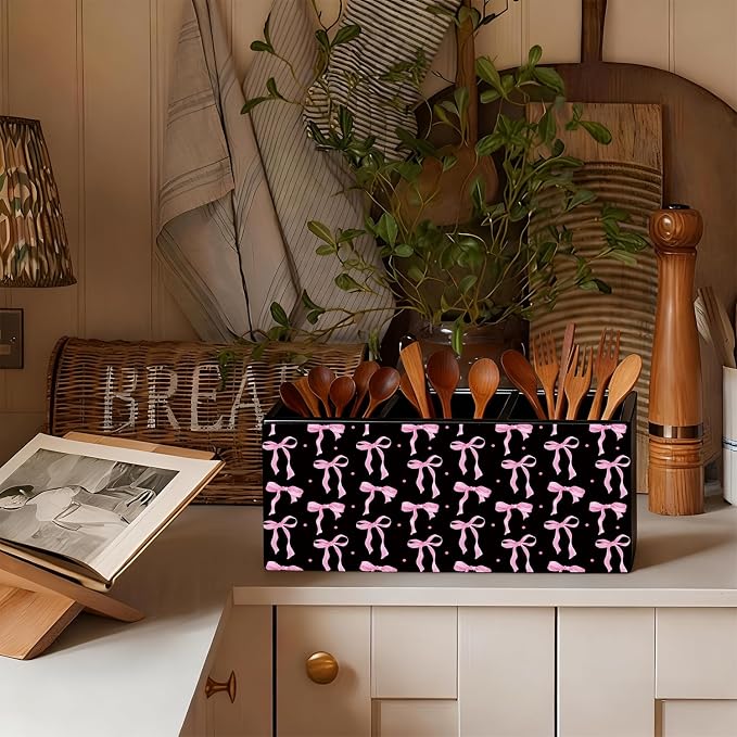 02-Pink and Black Bow Pen Holder(1)